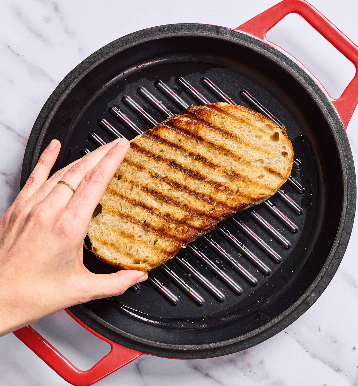 7 QT Enamel Cast-Iron Dutch Oven - Grill & Silicone Lid - Blue - Final Sale