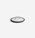 Glass pan lid with stainless steel handle and black silicone rim