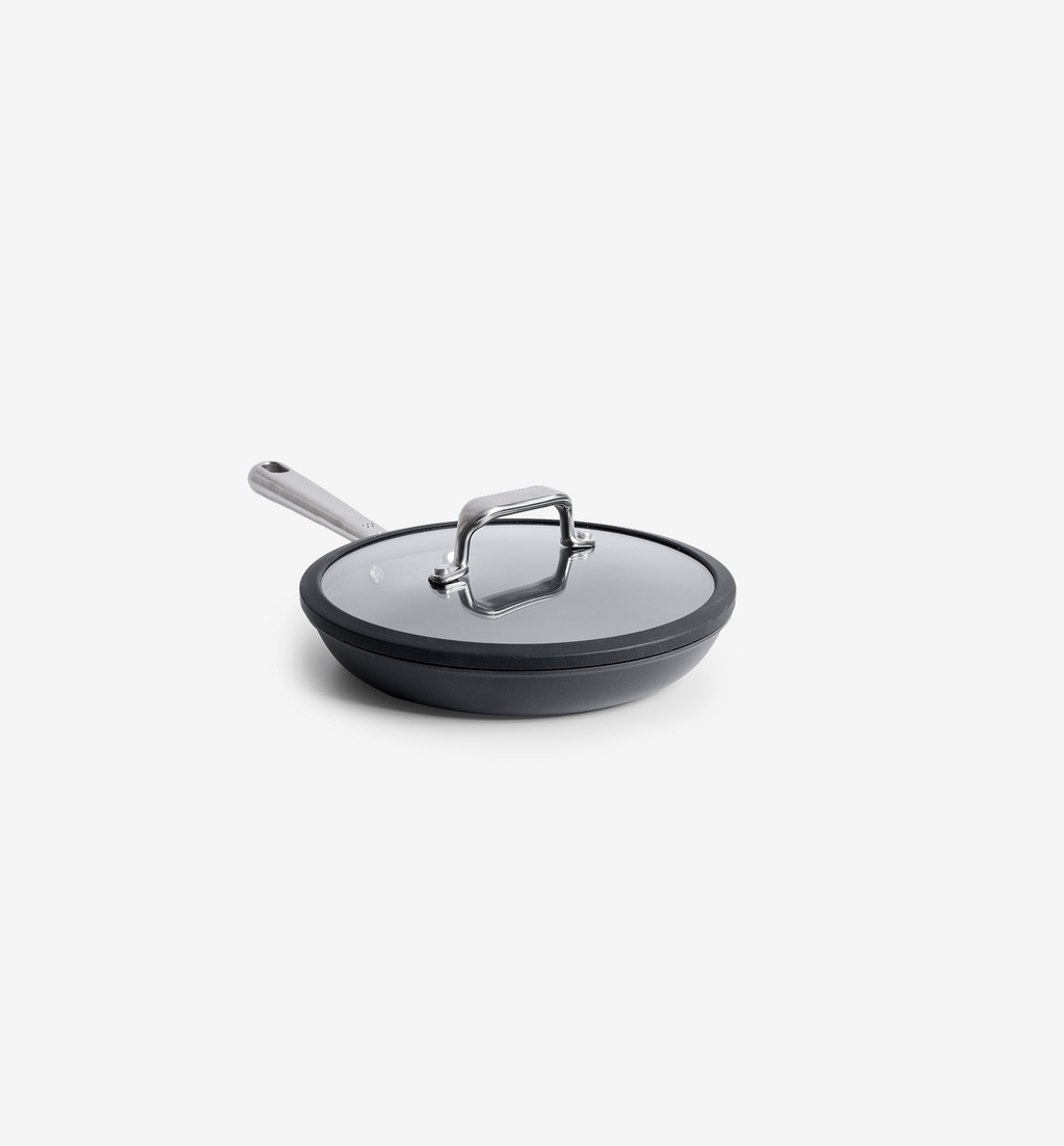 Hard-anodized nonstick frying pan with glass lid and stainless steel handle