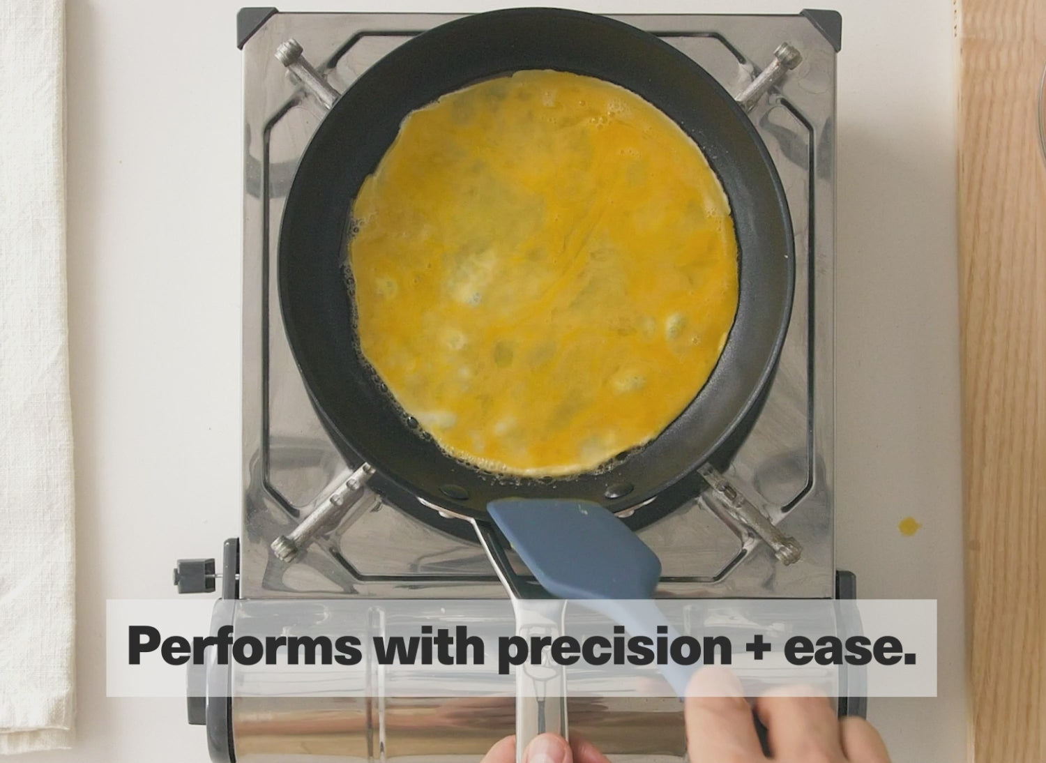 Performs with precision + ease.